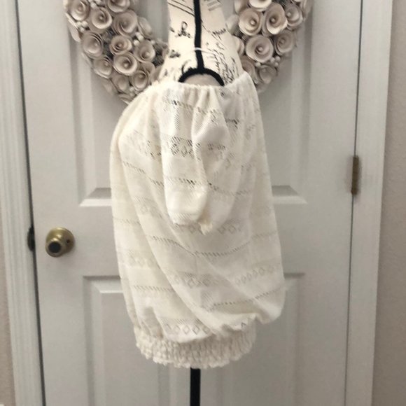 DONATED -2 piece cream Maria Gabrielle blouse - Picture 4 of 6